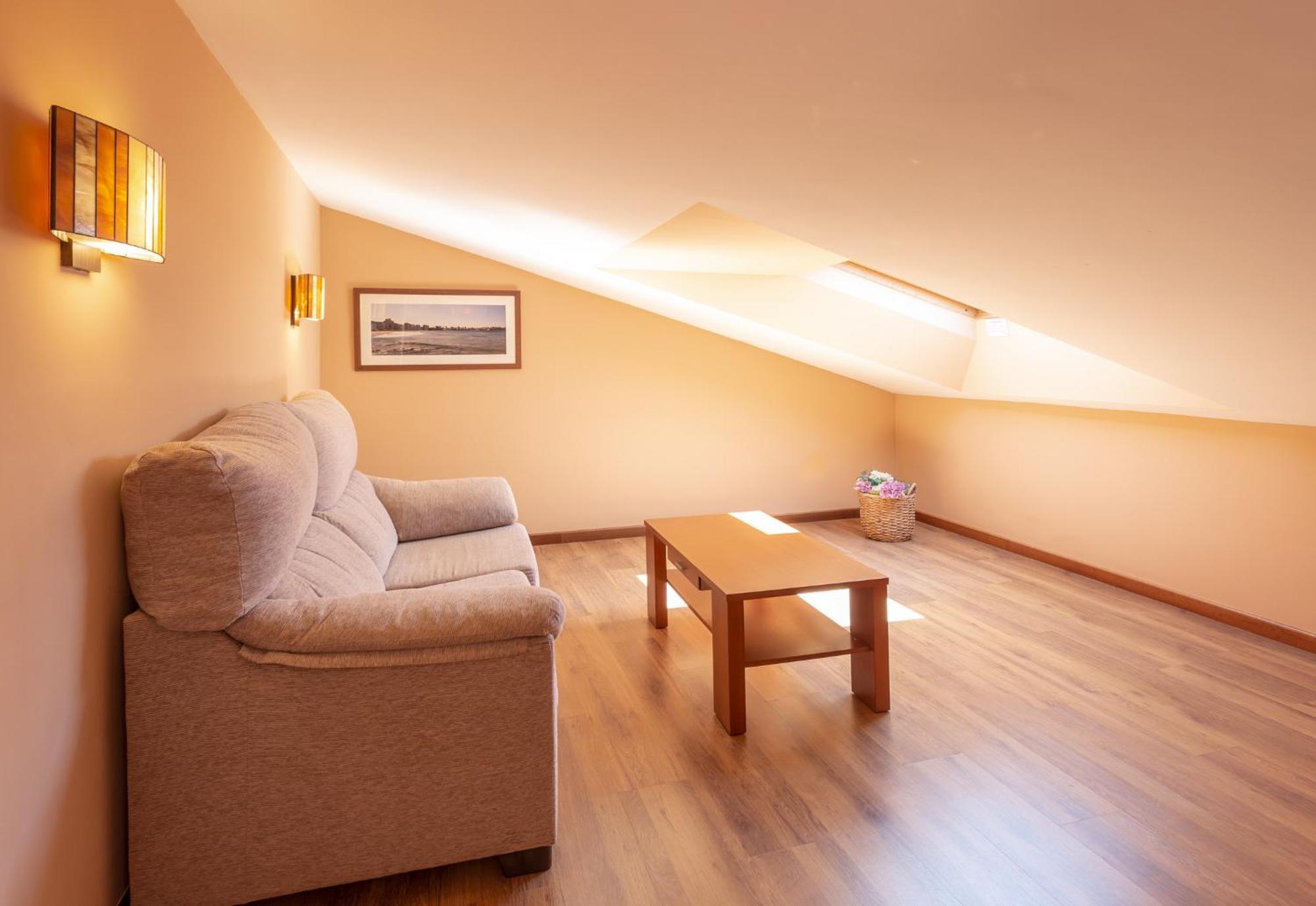 La Colina Hotell Gijón Exteriör bild