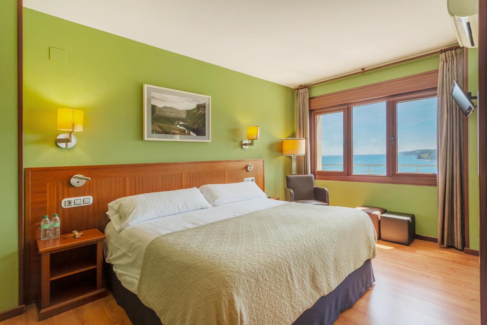 La Colina Hotell Gijón Exteriör bild