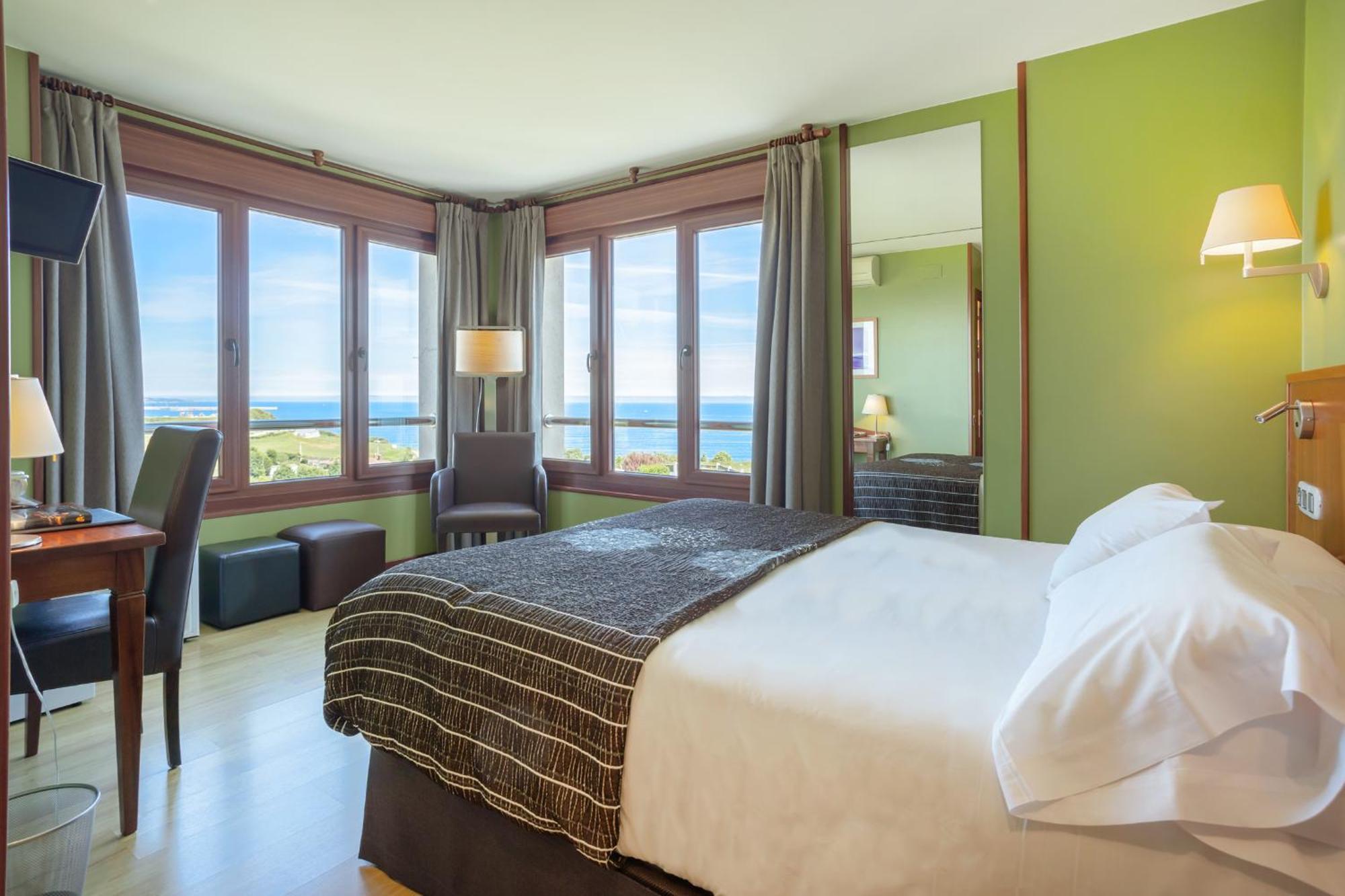 La Colina Hotell Gijón Exteriör bild